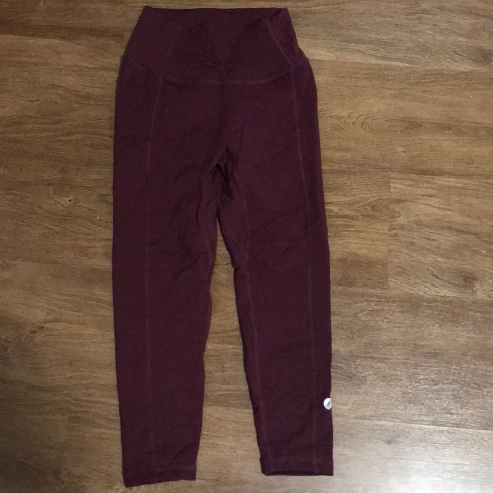 Maroon leggings